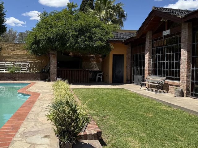 place photo 37