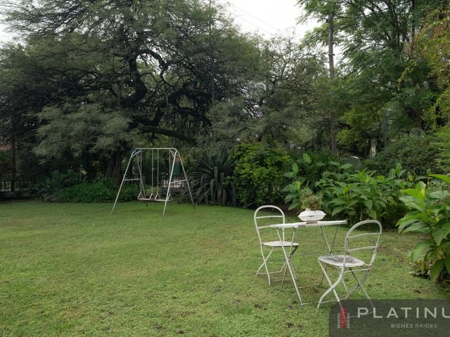 place photo 48