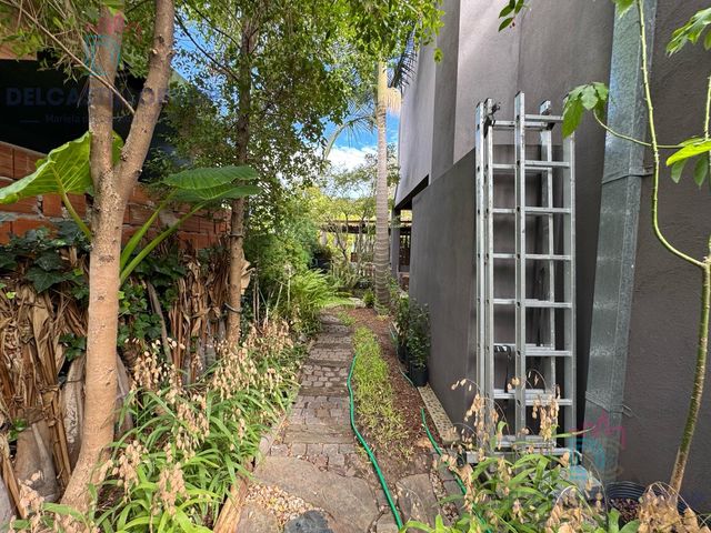 place photo 65