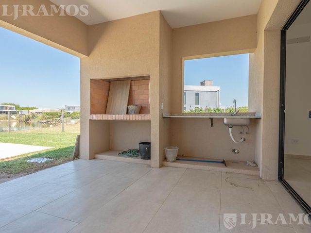 place photo 61