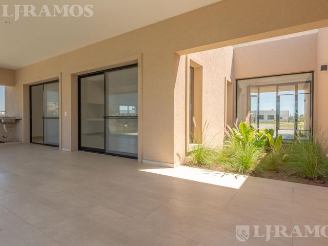 place photo 62