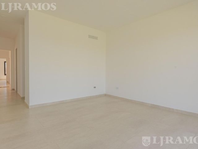 place photo 67