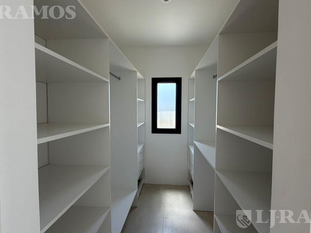 place photo 48