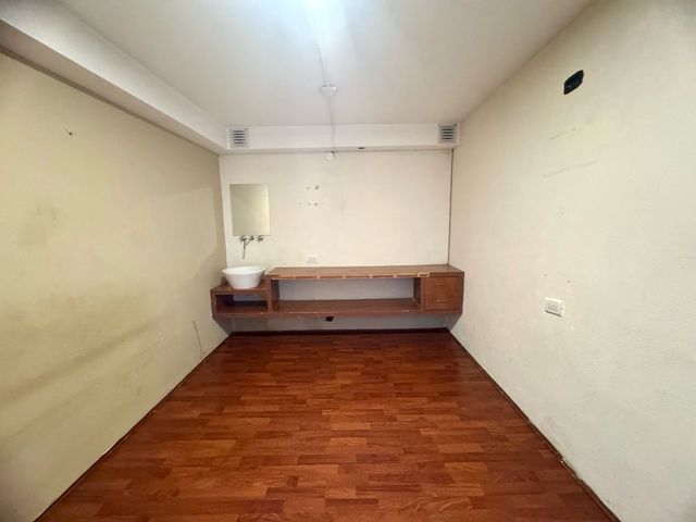 place photo 56