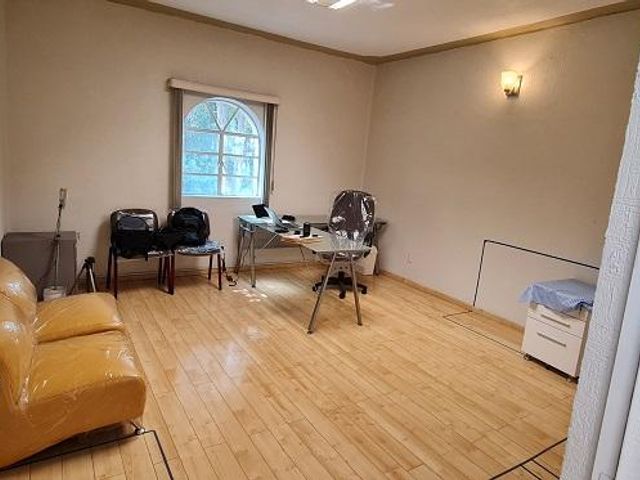 place photo 63