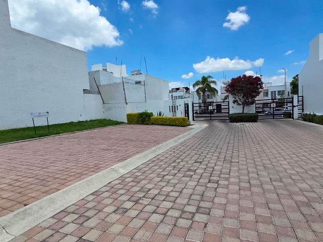 place photo 27