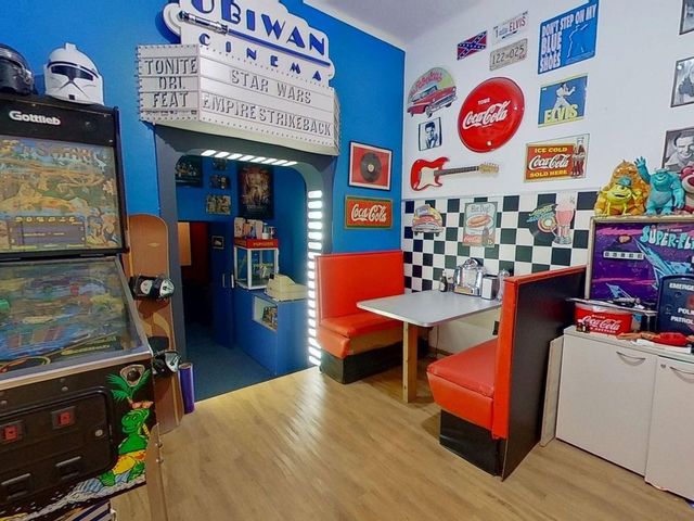 place photo 23