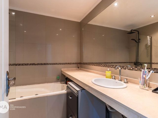 place photo 40