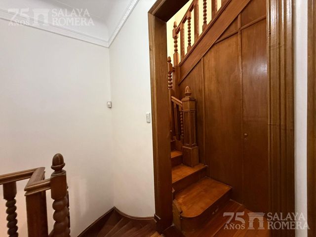 place photo 90