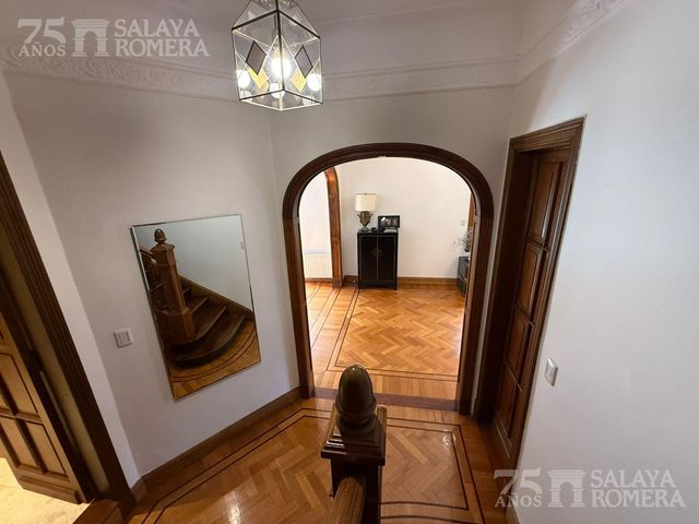 place photo 72