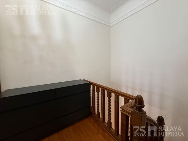 place photo 92