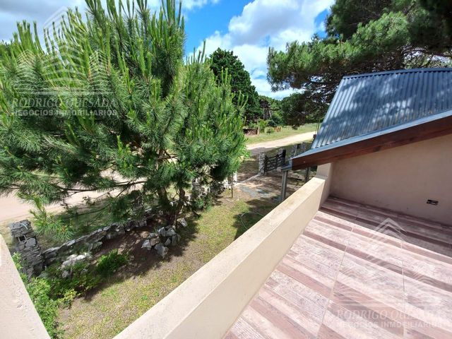 place photo 47