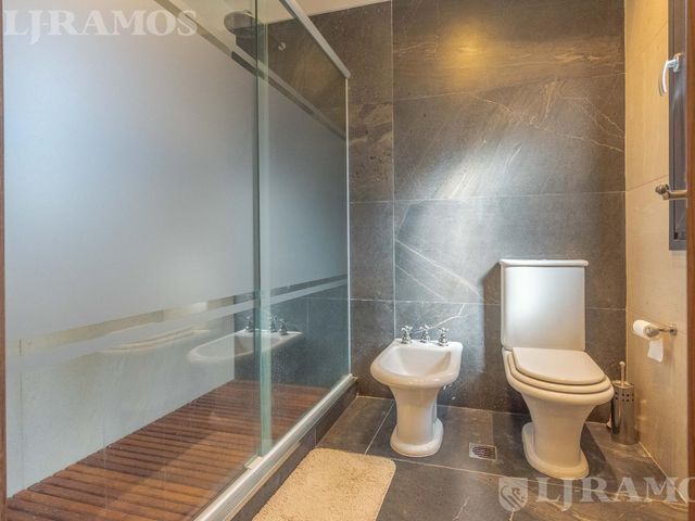 place photo 47