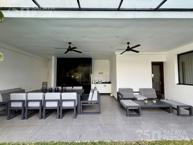 place photo 45