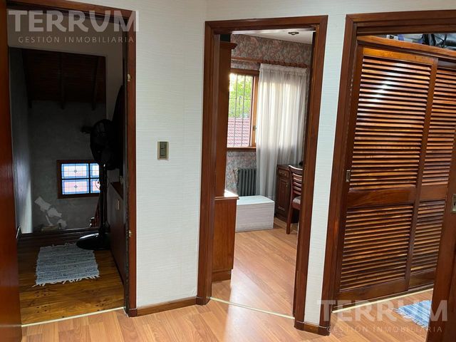 place photo 48