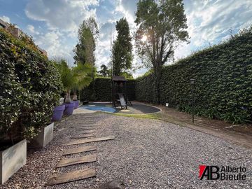 place photo 57