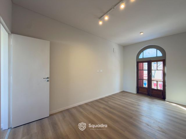 place photo 56
