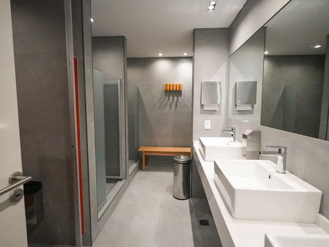 place photo 51