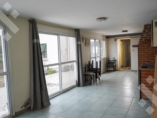place photo 51