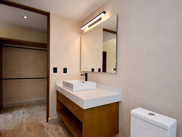 place photo 48