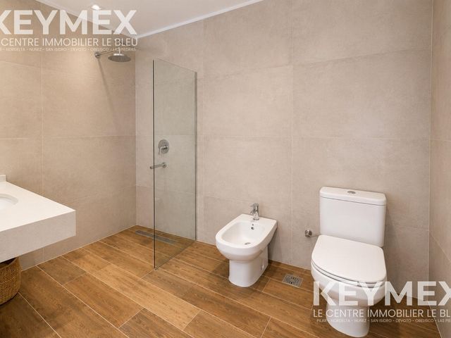 place photo 35