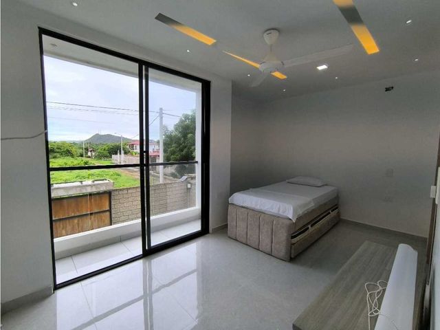 place photo 23
