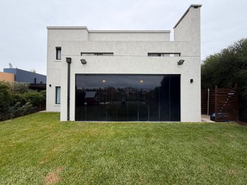 place photo 47