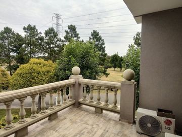 place photo 67