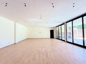 place photo 43