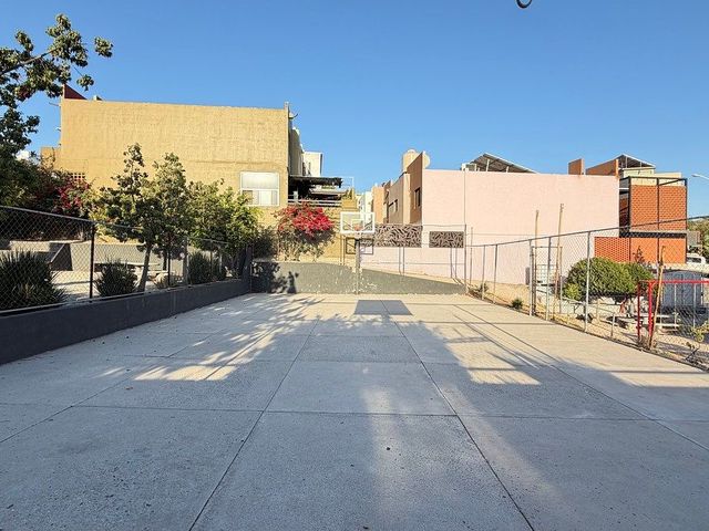 place photo 26