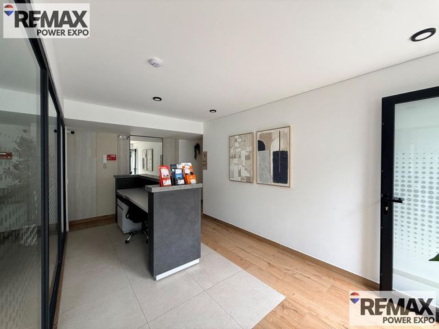 place photo 34