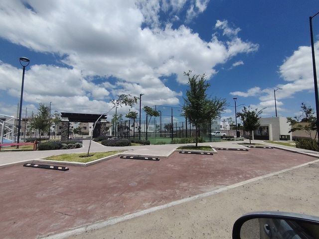 place photo 21