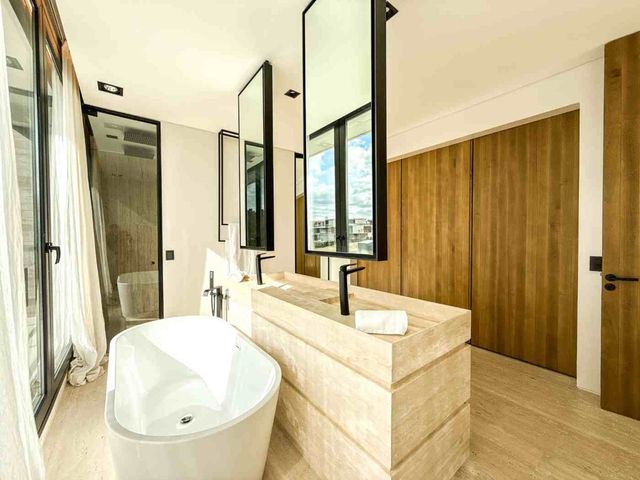 place photo 46