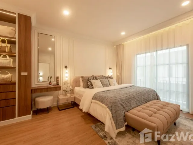 place photo 34