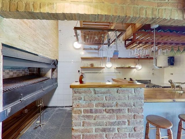 place photo 60