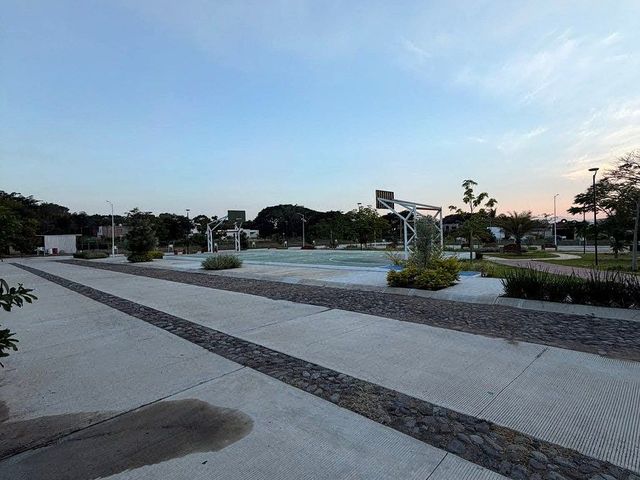 place photo 11