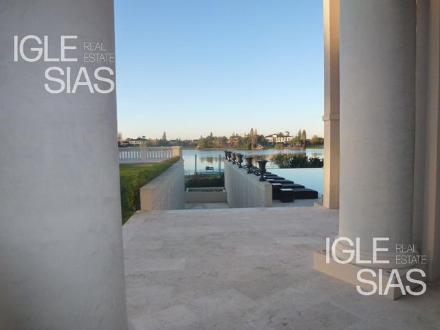 place photo 32