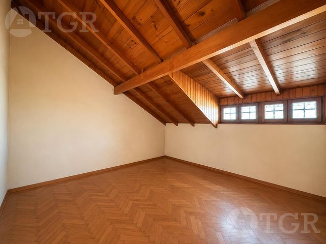place photo 50