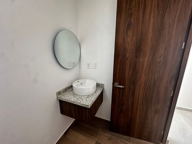 place photo 27