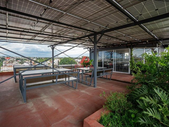 place photo 39