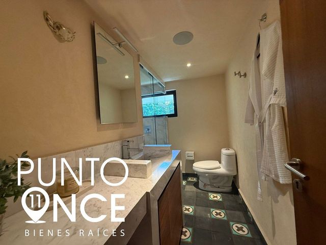 place photo 33