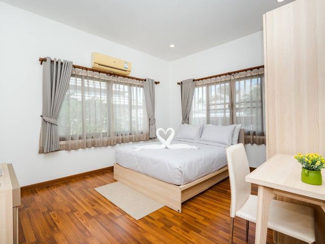 place photo 68