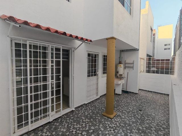 place photo 24