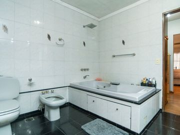 place photo 34