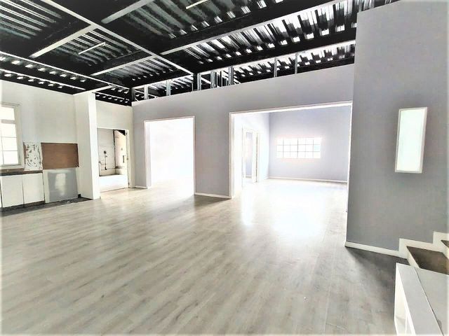 place photo 43