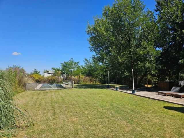 place photo 48