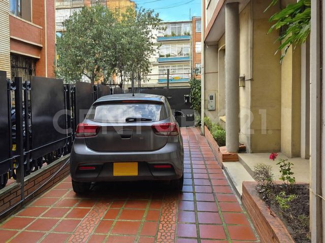 place photo 23