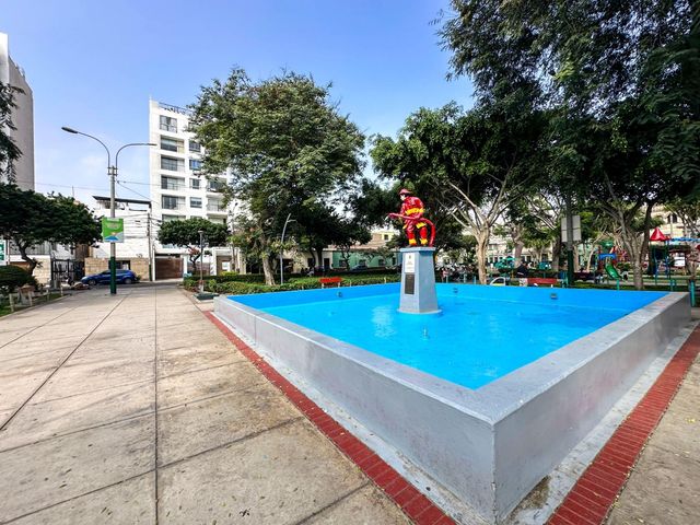 place photo 18