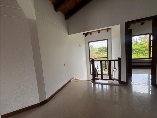 place photo 78