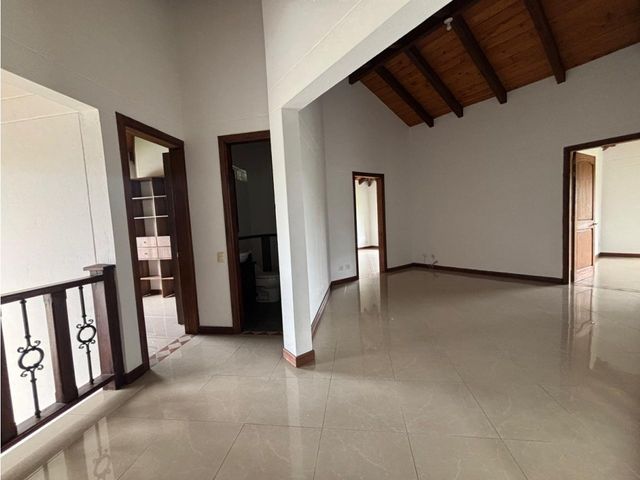 place photo 73